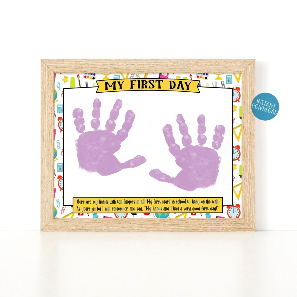 First Day Of School Handprint Art Back To School Printable Etsy Schweiz 